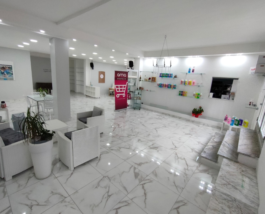 Dream House Immobiliare - Locale commerciale fittasi - Fuorni - Salerno